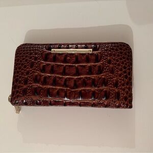 Brahmin wallet